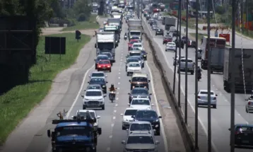 Tráfego nas rodovias do Paraná flui normalmente