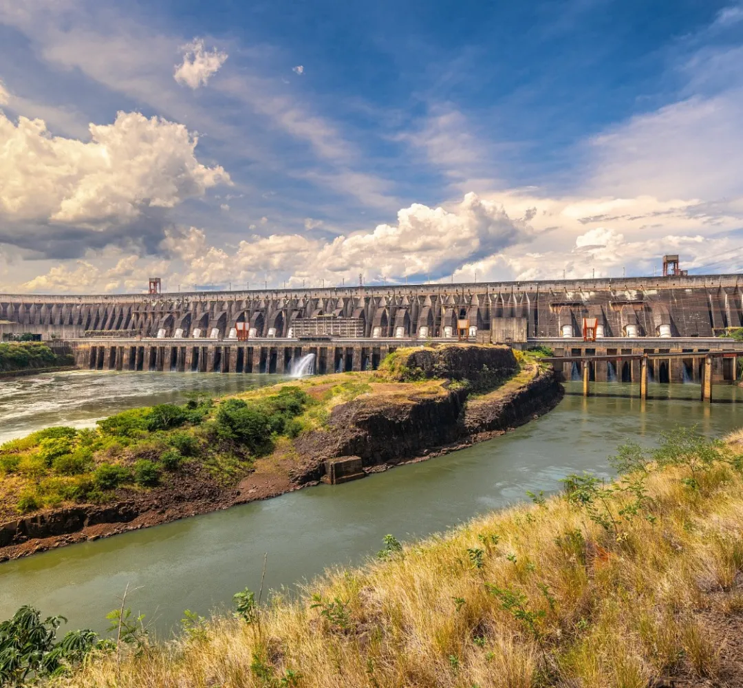 Enio Verri prevê energia mais barata em 2027 e defende Itaipu como garantia de segurança energética