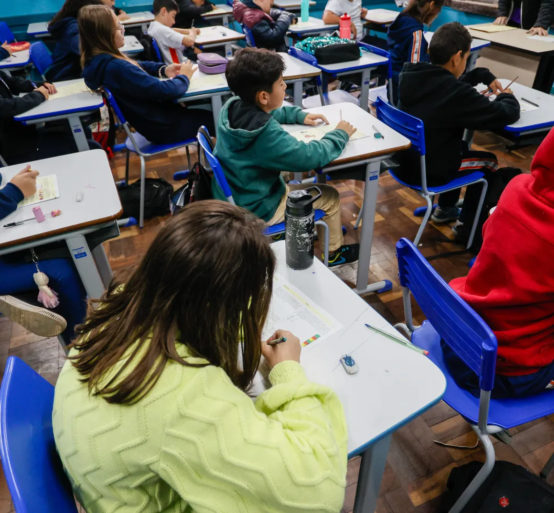 Justiça suspende o edital de credenciamento das empresas que pretendem participar do Parceiro da Escola