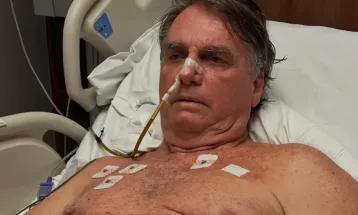 Após live na UTI, STF intima Bolsonaro em hospital de Brasília