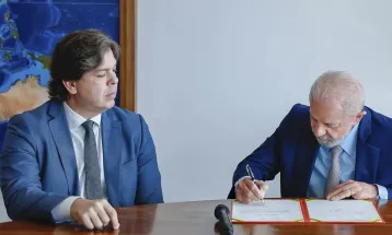 Presidente da Telebrás tome posse como ministro das Comunicações