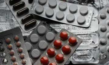 Medicamentos famosos no Brasil podem elevar risco de demência em 33%, diz estudo