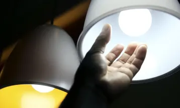 Contas de luz permanecem com bandeira tarifária vermelha em julho