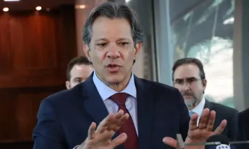 Haddad diz que Receita alcançará os “verdadeiros ladrões da nação”