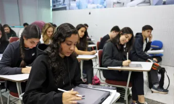 Conheça as regras para a prova de redação do Enem 2025 no domingo