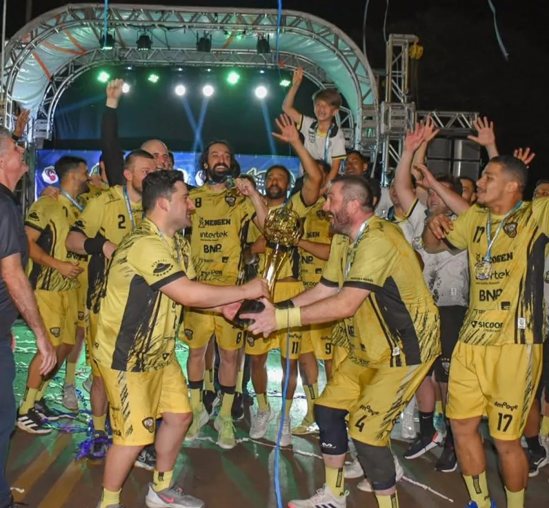 O Cascavel Handebol faturou o Estadual