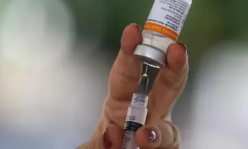 Há 5 anos, Brasil aplicava primeiras doses de vacina contra a covid-19