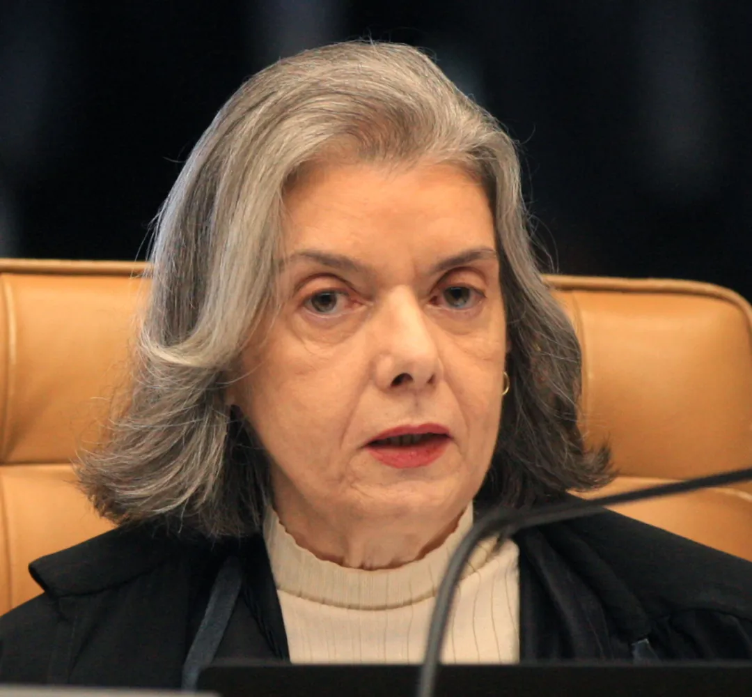 carmem lucia