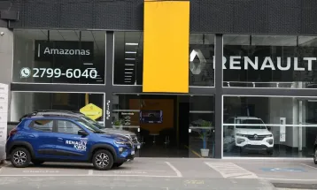 Vendas de veículos novos caem 0,38% em janeiro, diz Fenabrave