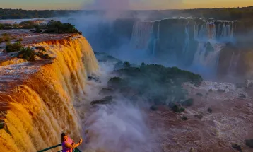 Paraná recebe mais de 1 milhão de turistas estrangeiros em um ano