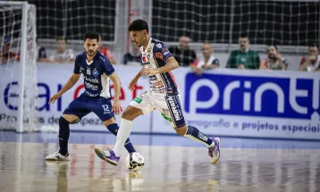 Liga Nacional Cascavel Futsal encara o Umuarama em clássico