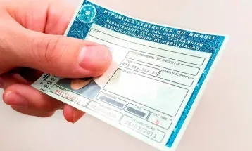 Nova CNH digital integra instrutores e candidatos e promete reduzir burocracia