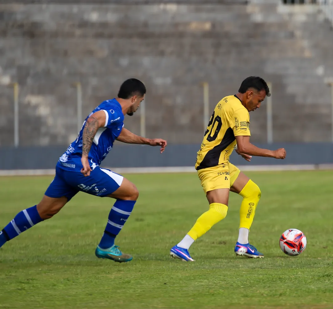 O Cascavel perdeu para o Foz na estreia