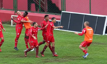 Copa Paraná começa a definir favoritos com Paraná Clube e Paranavaí na ponta