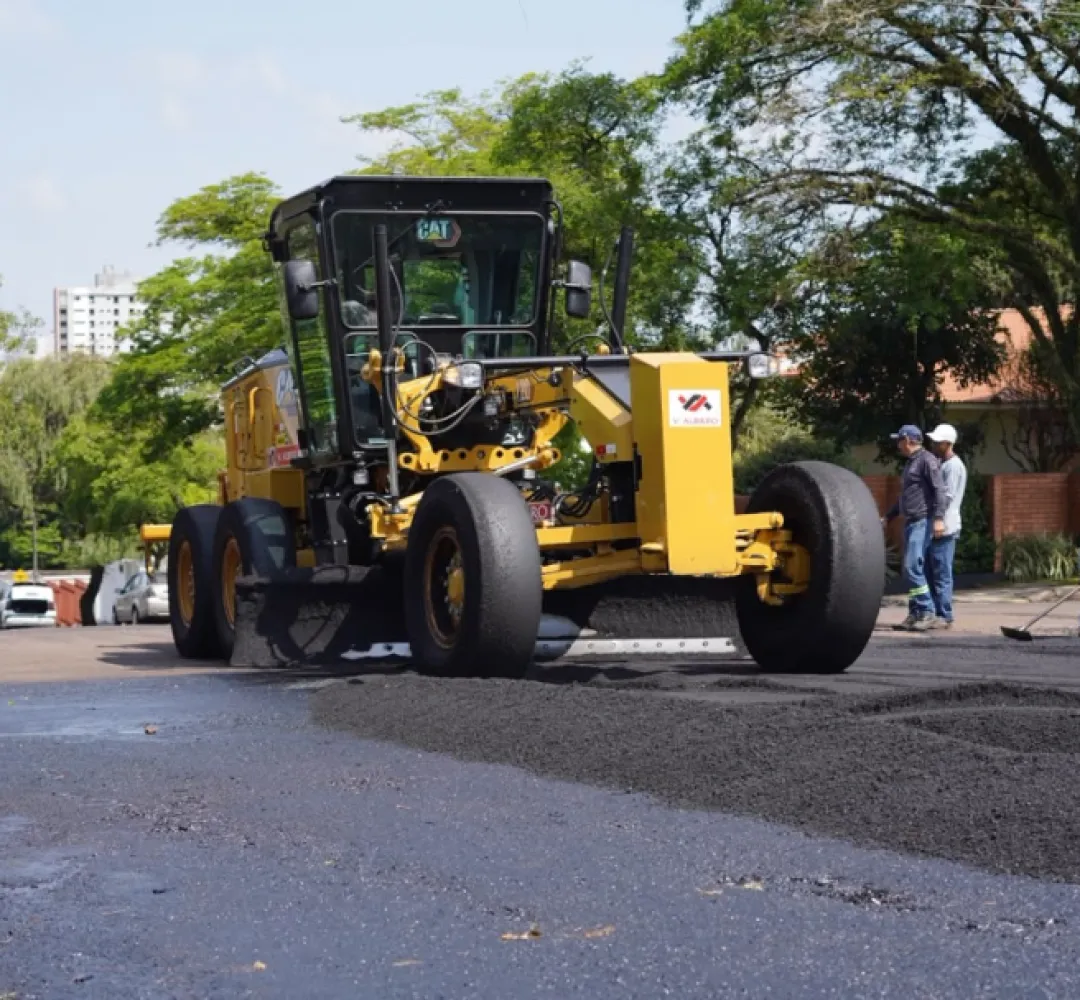Obras de pavimentação em Cascavel