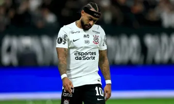 Memphis perde pênalti nos acréscimos, e Corinthians cai na Libertadores