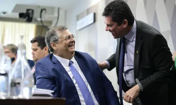 Flávio Dino vira munição de Ratinho contra Moro, que nega voto no STF