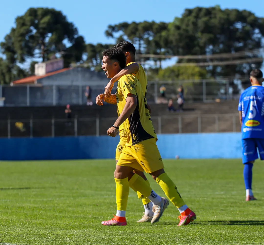 O Cascavel comemorou a primeira vitória